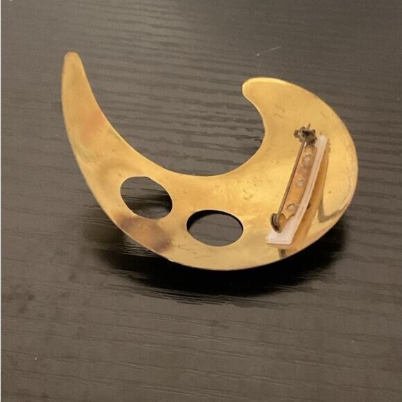 Vintage Brass Crescent Moon Brooch Pin With Dual Cut-Out Design - Picture 2 of 5